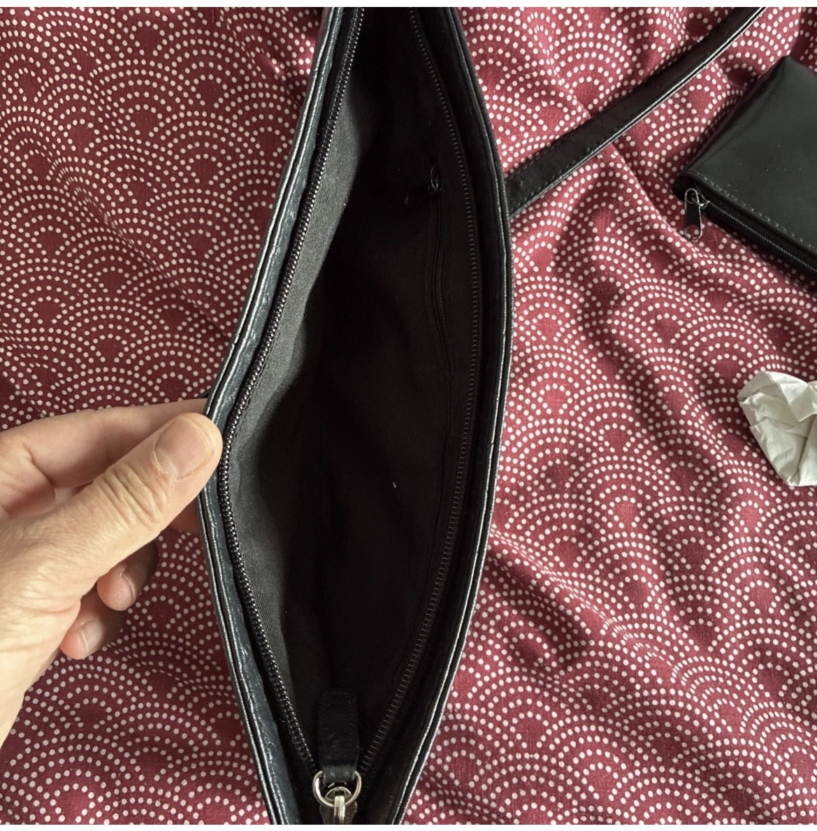 Black Ostrich Effect Shoulder Bag - Image 10