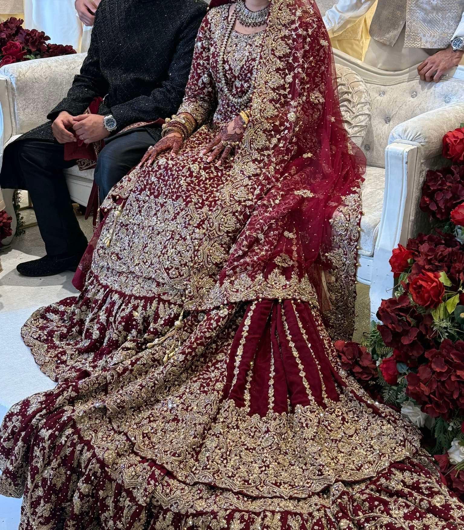 Bridal Lehenga with intricate embroidery - Image 3