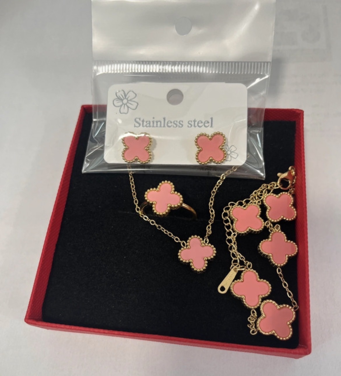 Pink Clover jewellery Set 4 piece - Image 3