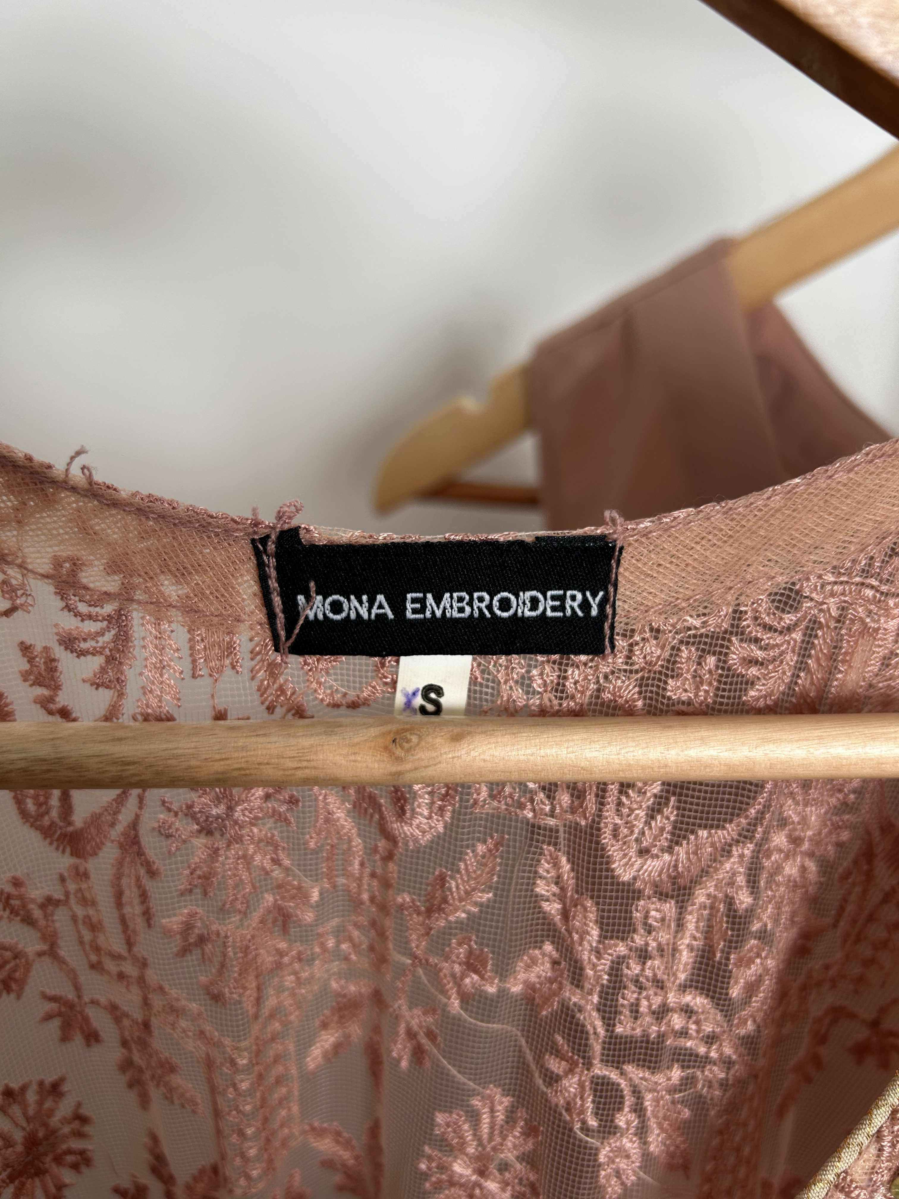 Pink Lace Kurti with Floral Embellishment - Image 2