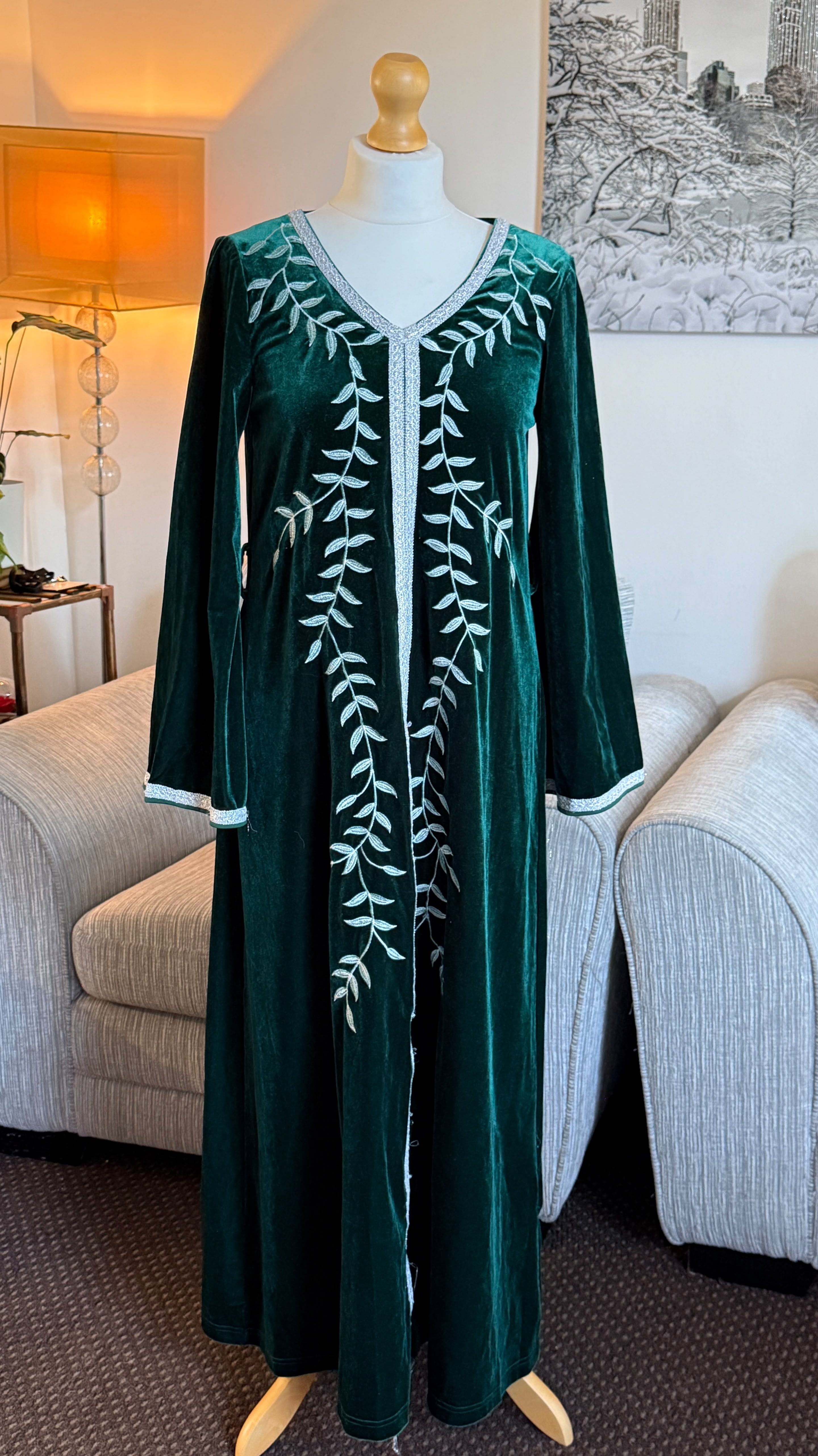 Emerald Green Velvet Kaftan with Silver Vine Embroidery - Image 2
