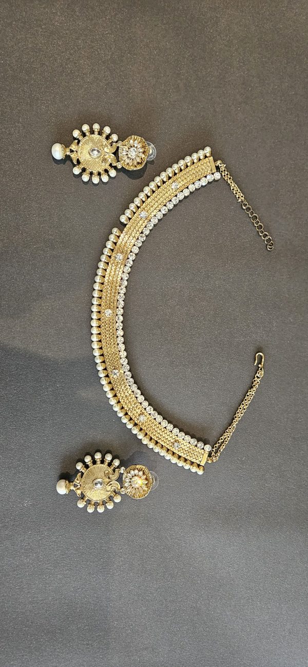Gold Choker Necklace and Earrings Set with Pearls