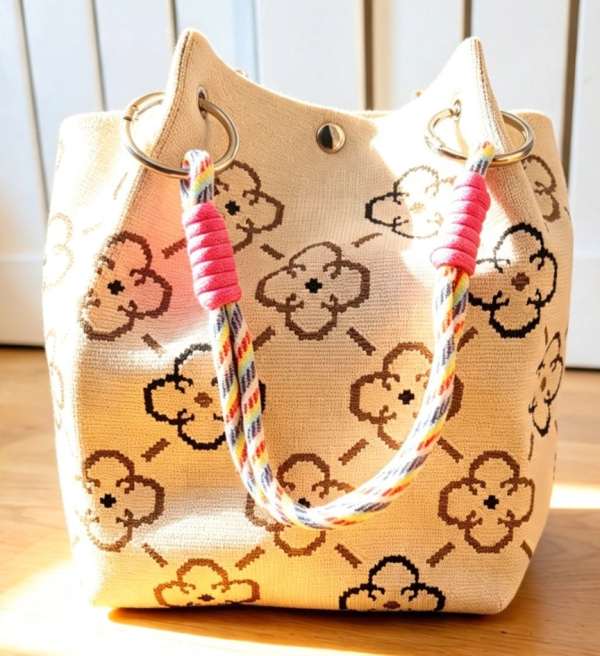 New Cream Brown Flower Knit Bucket Bag