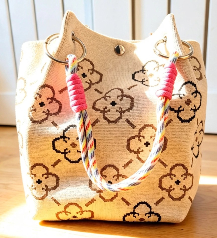 New Cream Brown Flower Knit Bucket Bag