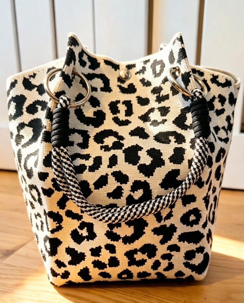 New Black White Leopard Print Knit Bucket Bag