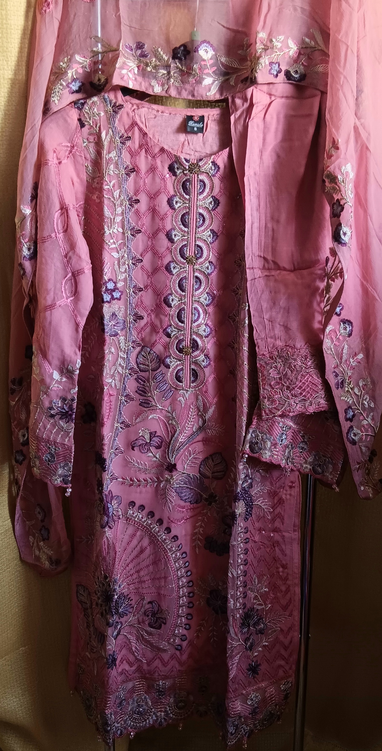 Ramsha Chevron Vol 09 Dusty Pink Embroidered Chiffon 3 Piece Suit - Size S - Image 5