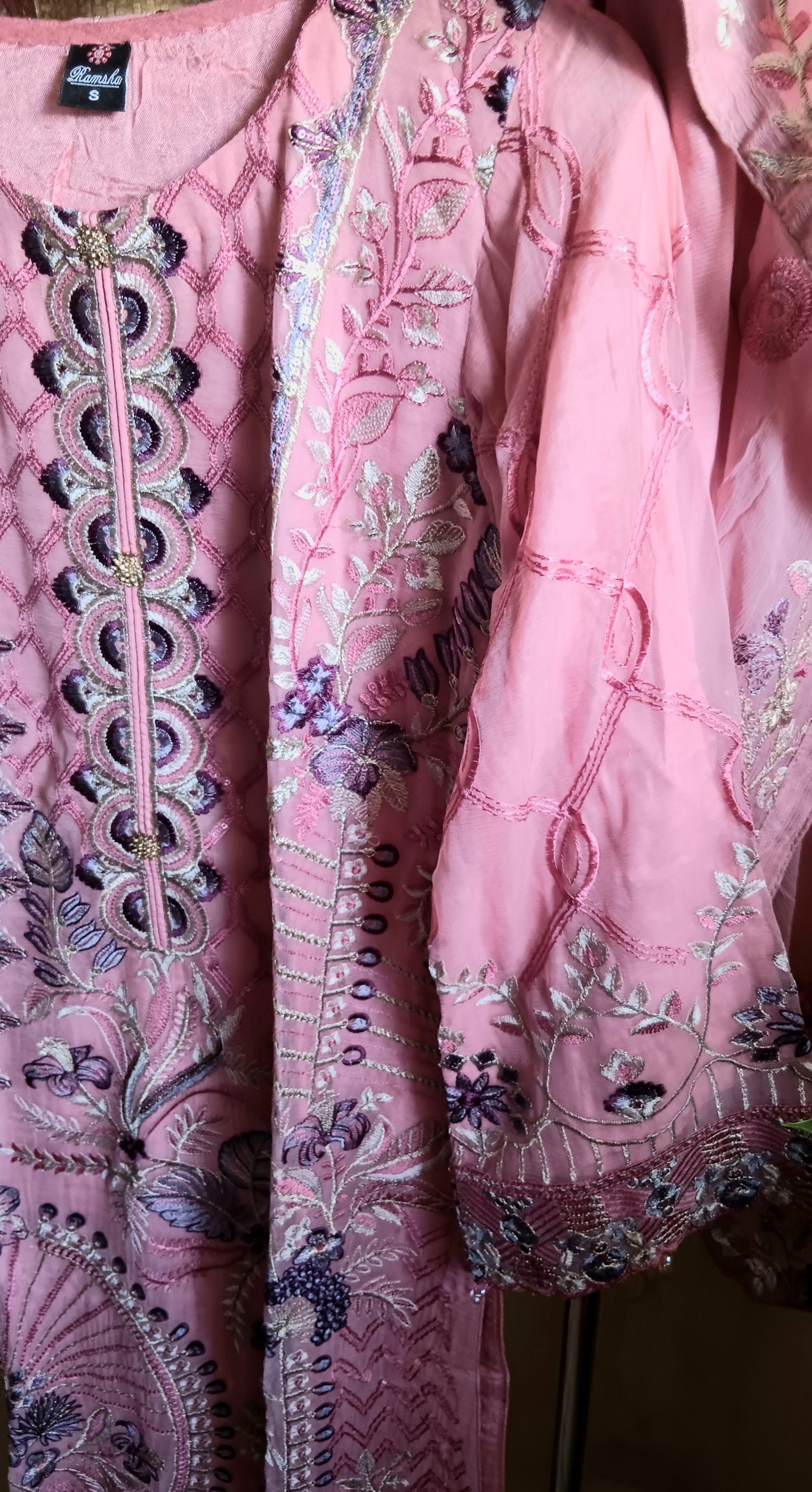 Ramsha Chevron Vol 09 Dusty Pink Embroidered Chiffon 3 Piece Suit - Size S - Image 11