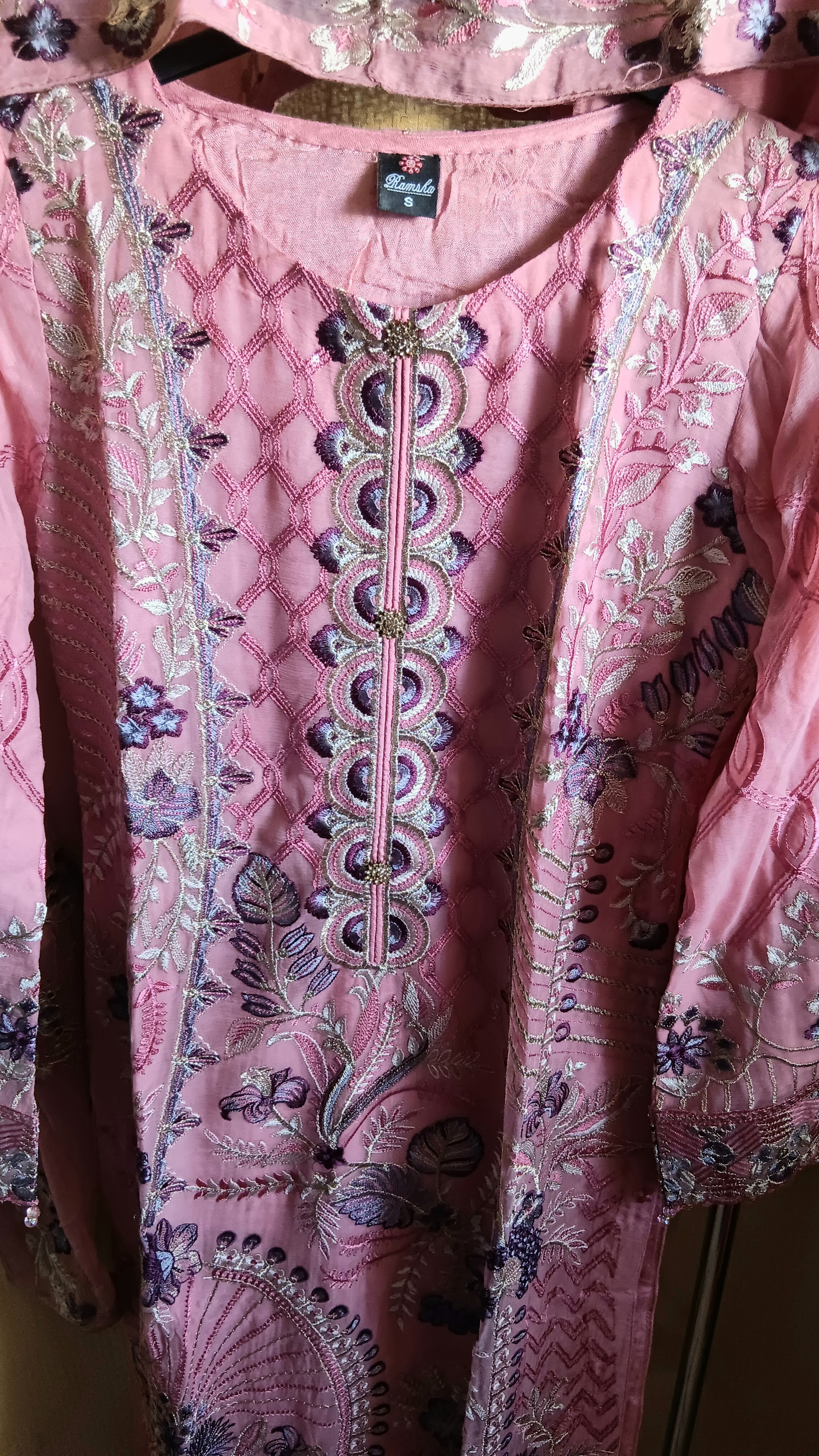 Ramsha Chevron Vol 09 Dusty Pink Embroidered Chiffon 3 Piece Suit - Size S - Image 15