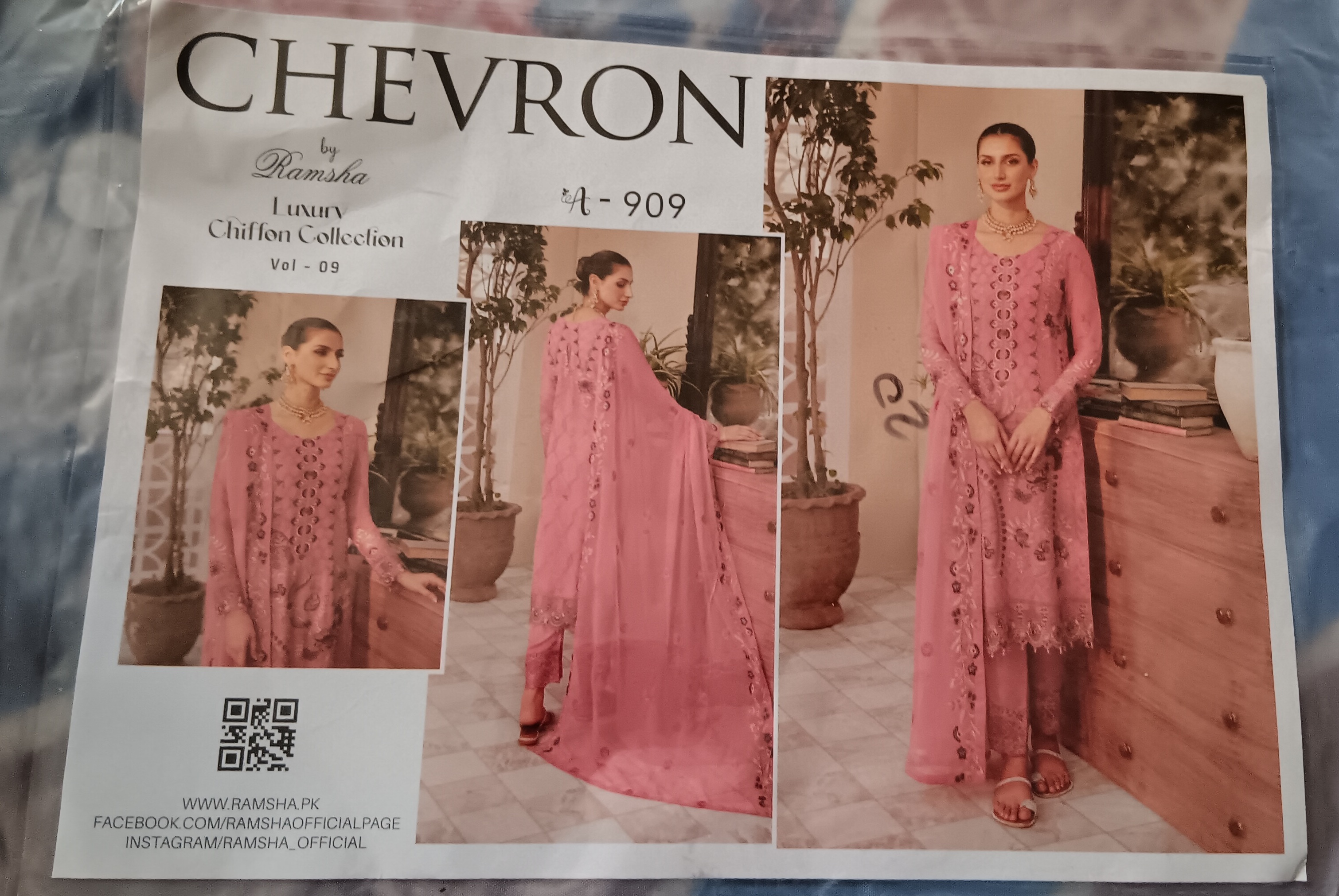 Ramsha Chevron Vol 09 Dusty Pink Embroidered Chiffon 3 Piece Suit - Size S - Image 6
