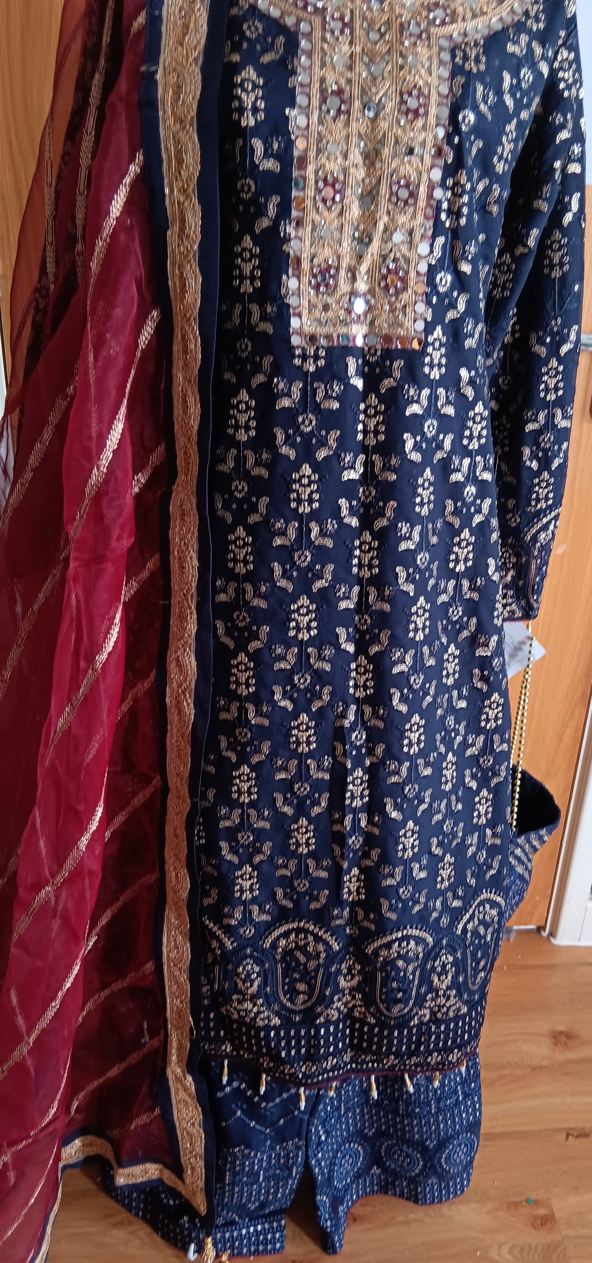 Navy Blue Printed Shalwar Kameez Suit with Red organza Dupatta - Image 13