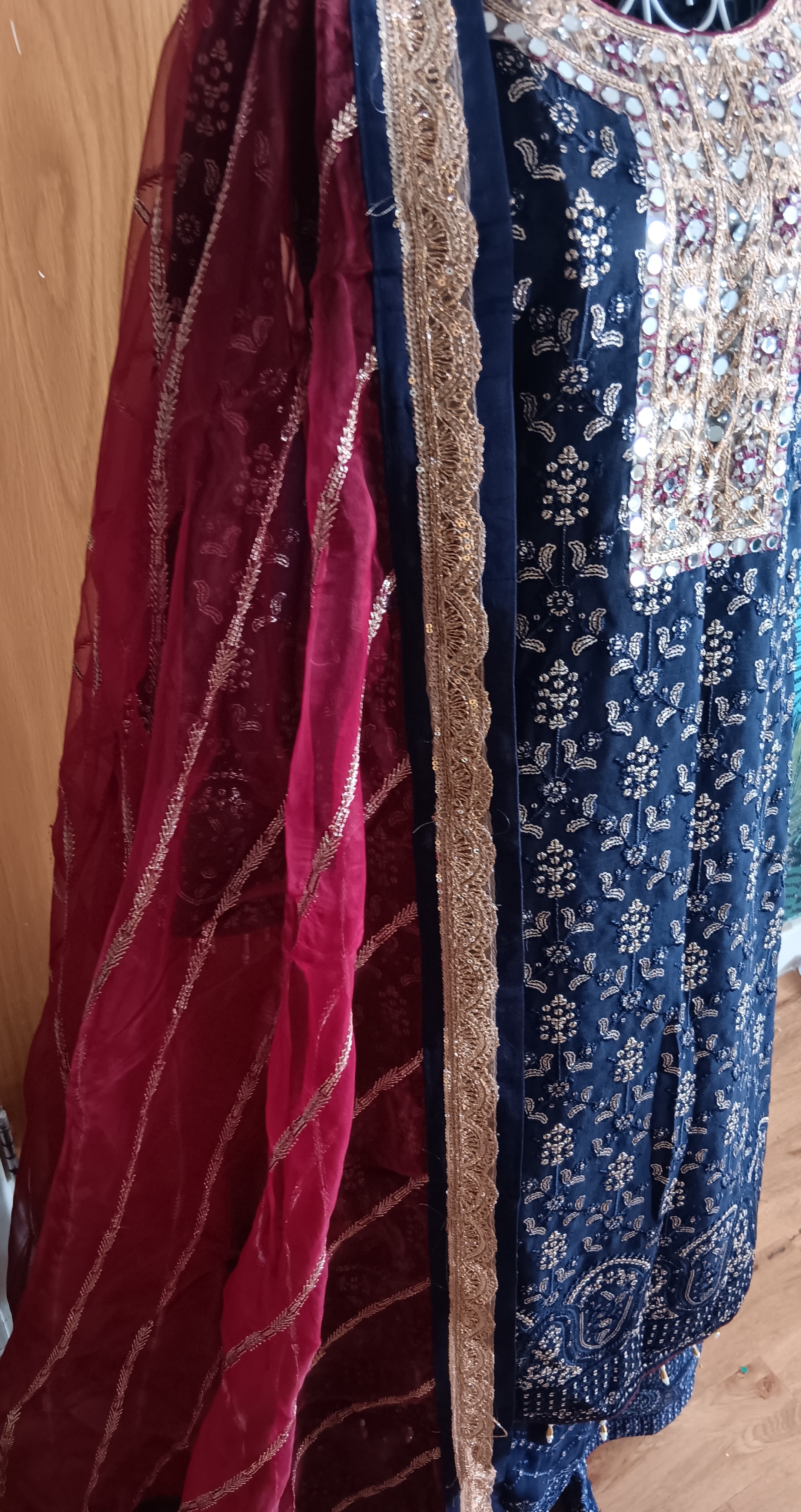Navy Blue Printed Shalwar Kameez Suit with Red organza Dupatta - Image 8