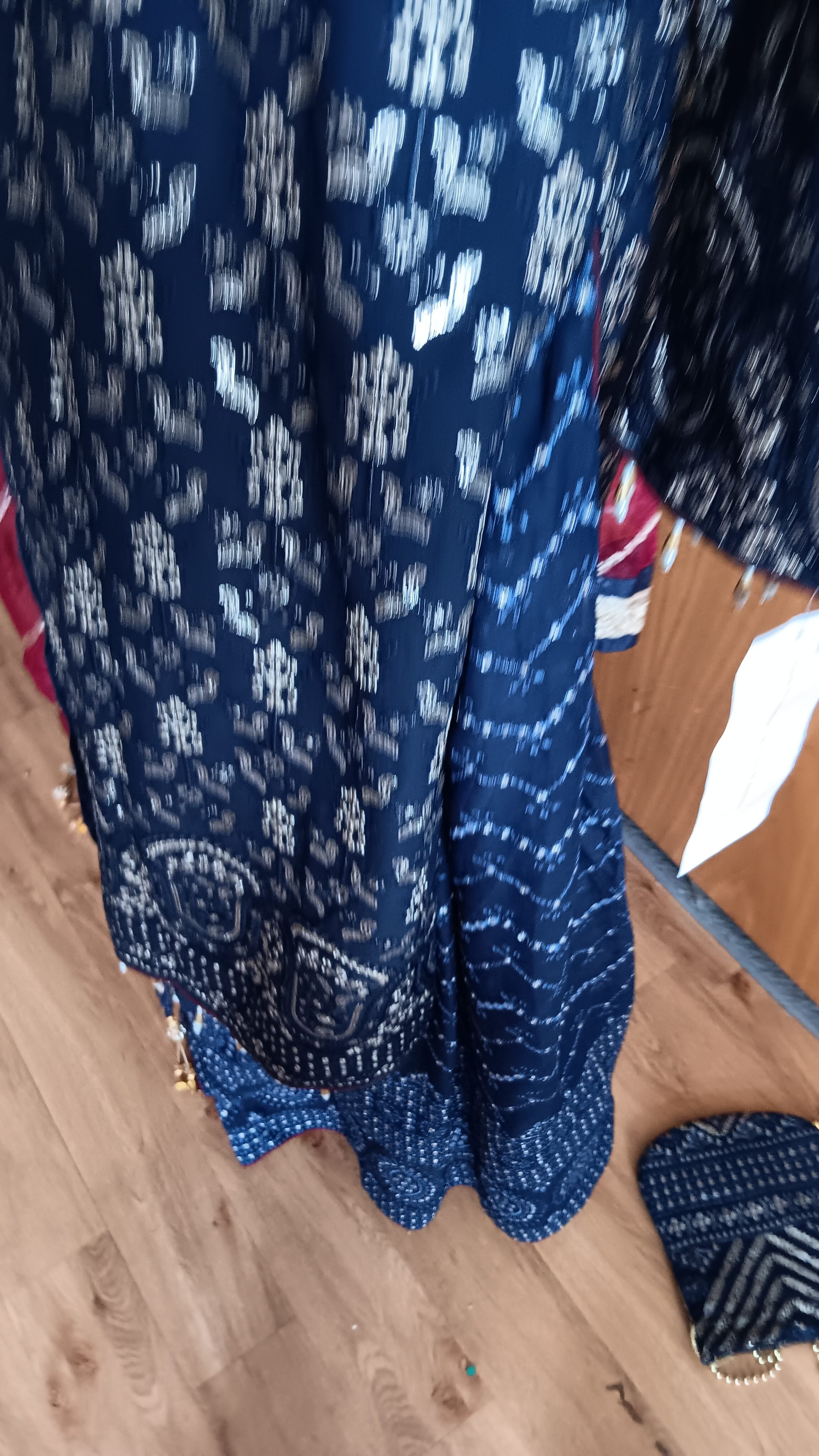 Navy Blue Printed Shalwar Kameez Suit with Red organza Dupatta - Image 7