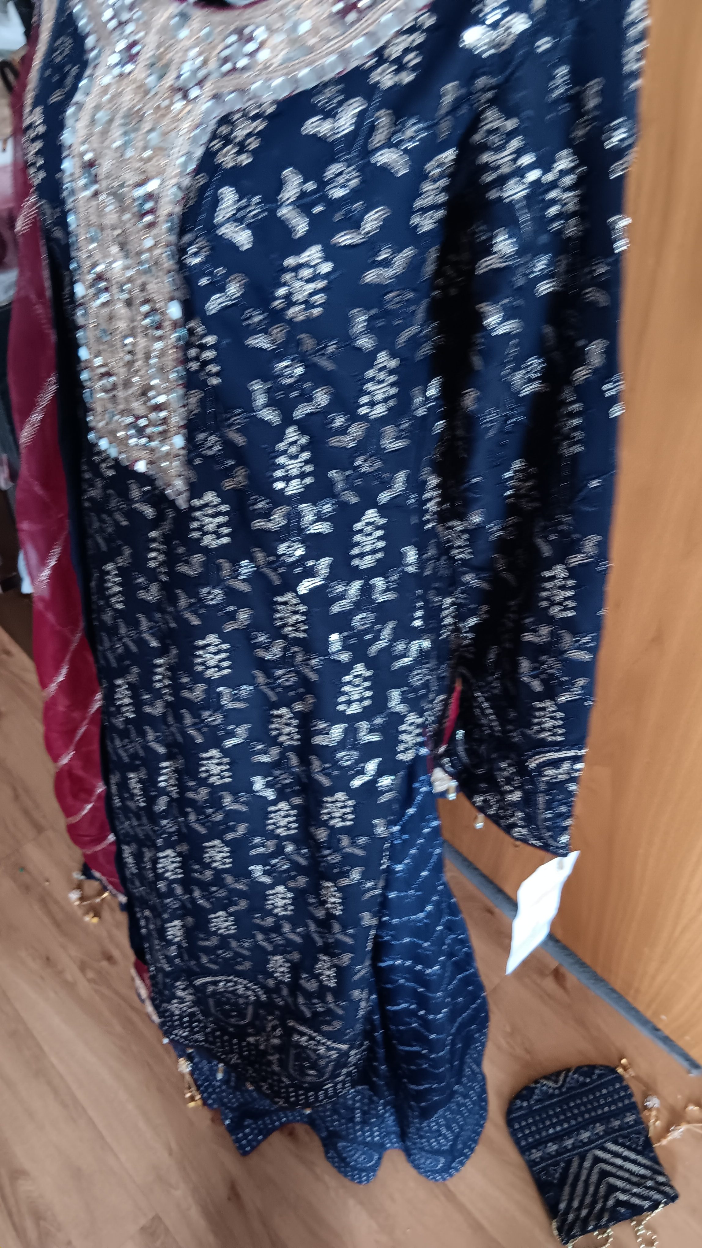 Navy Blue Printed Shalwar Kameez Suit with Red organza Dupatta - Image 6