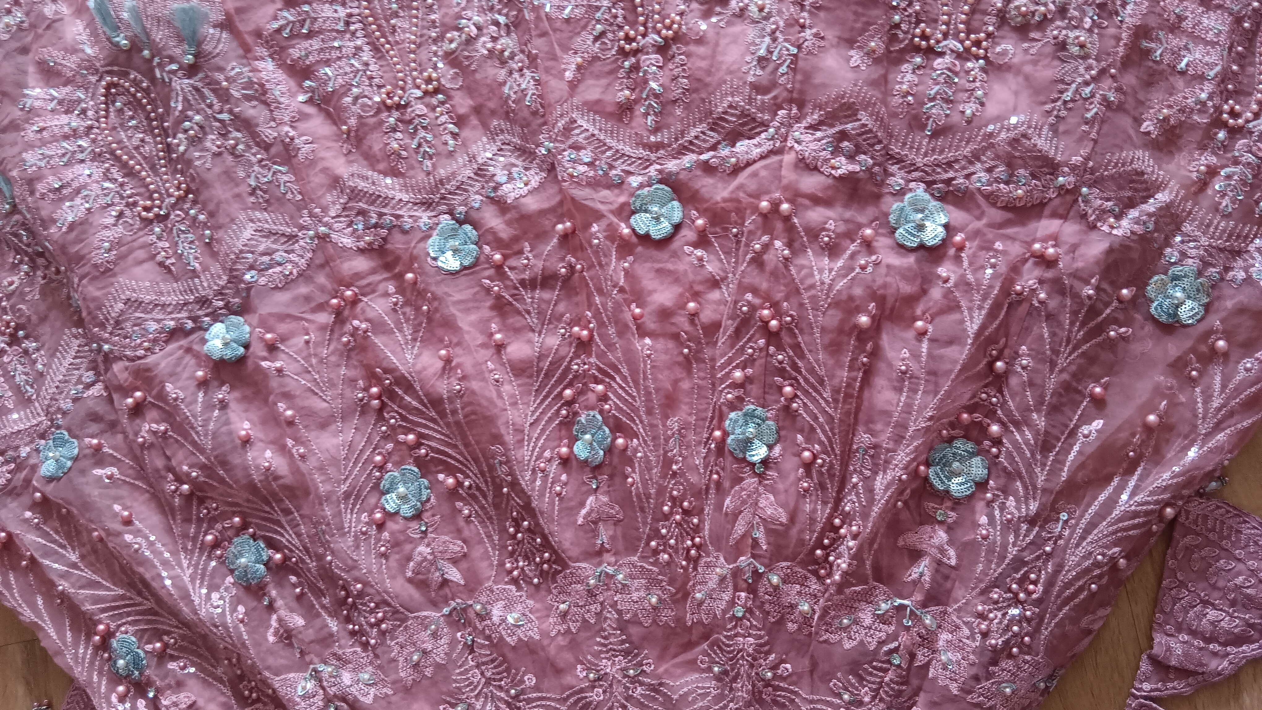 Heavy Heavily Embellished Dusky Pink Organza Anarkali Gown / Maxi Dress (Size M) - Image 12