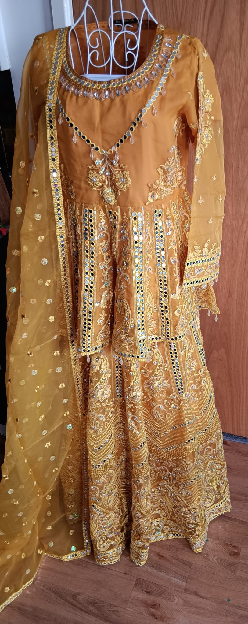 Karma Collection Mustard Yellow Heavy Mirror Work Lehenga Choli Dupatta Set Brand New - Image 8