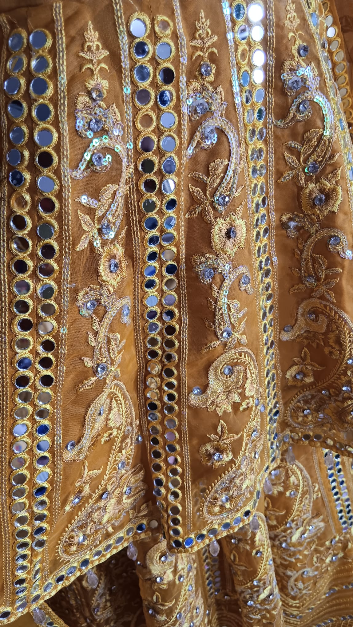 Karma Collection Mustard Yellow Heavy Mirror Work Lehenga Choli Dupatta Set Brand New - Image 15