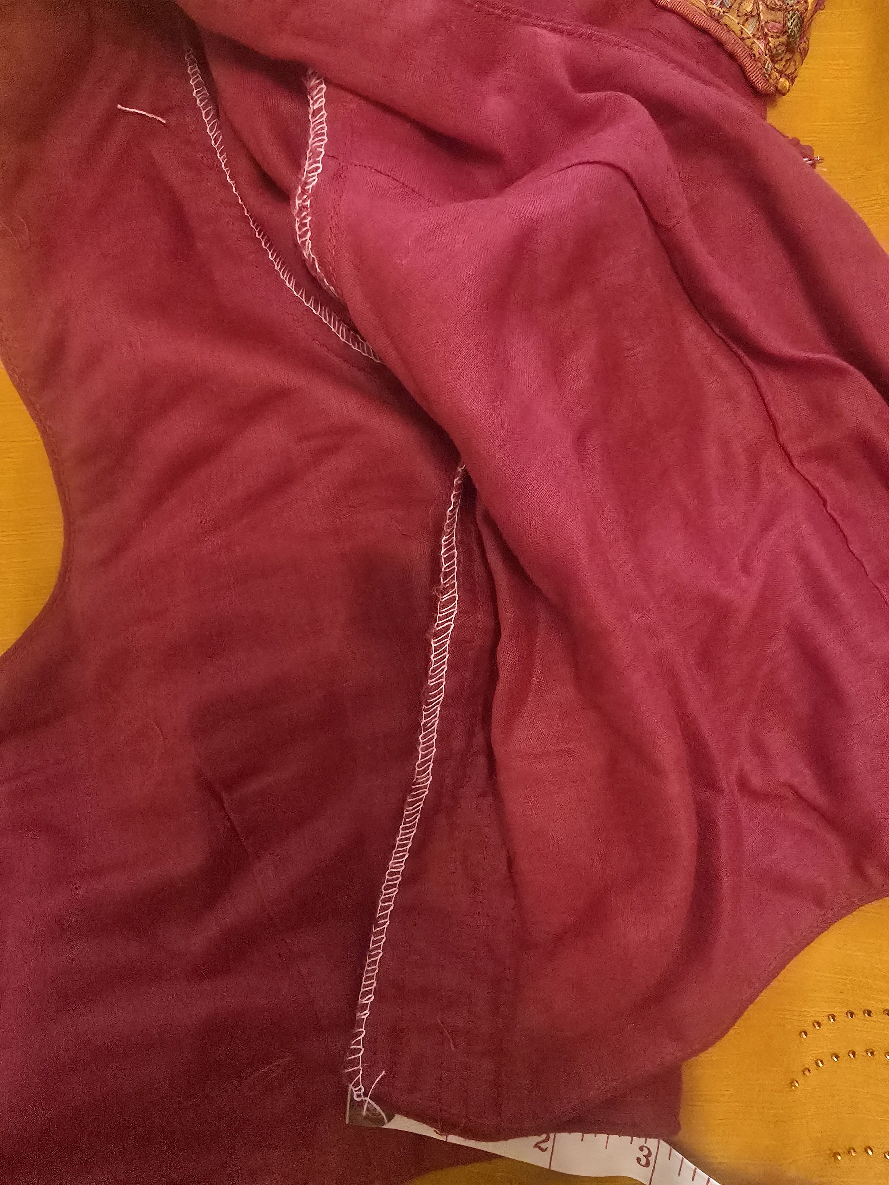Stunning mustard saree - Image 4